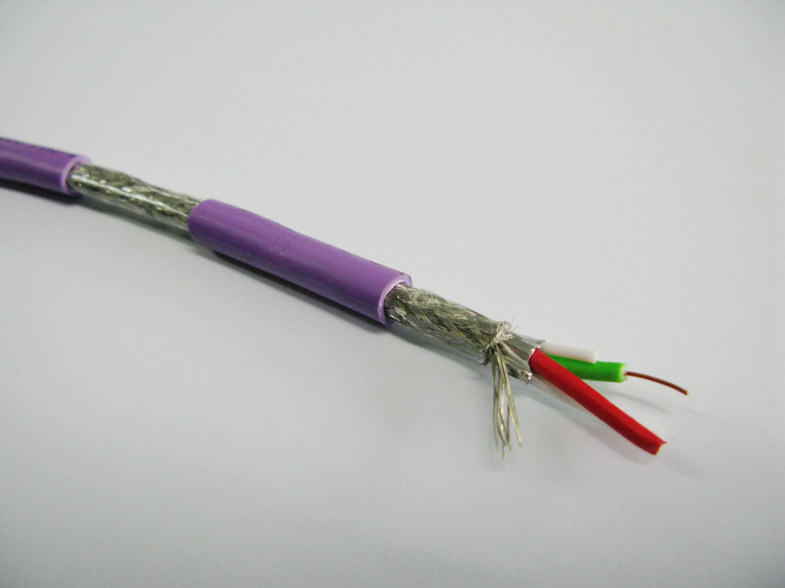 Leoni Kerpen FB-02YS(St+Ce)Y-fl (Violet) 1 x 2 x AWG 22/1   Part No. 76770301