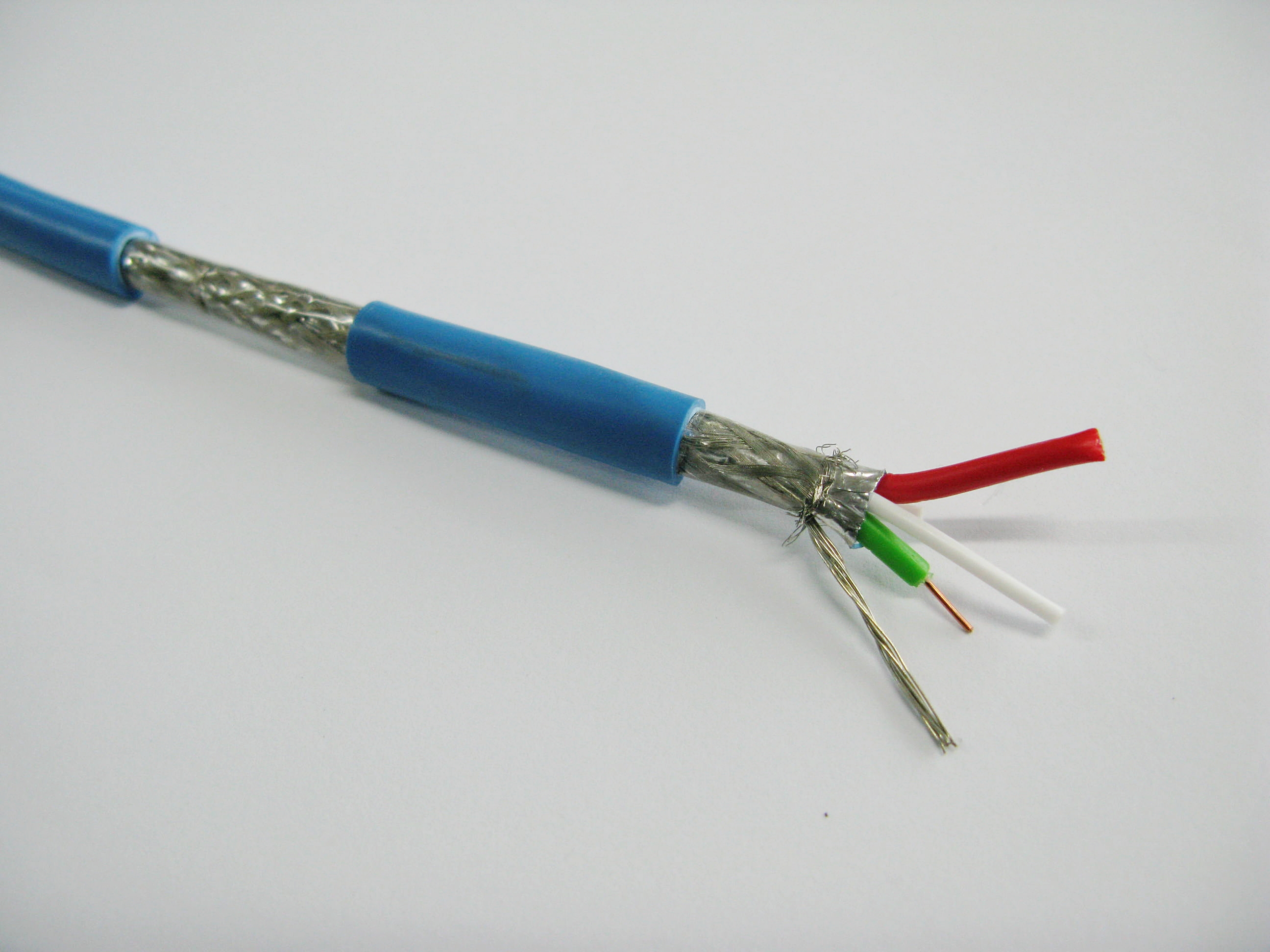 Leoni Kerpen FB-02YS(St+Ce)Y-fl (Blue)  1 x 2 x AWG 22/1    Part No.76770302 